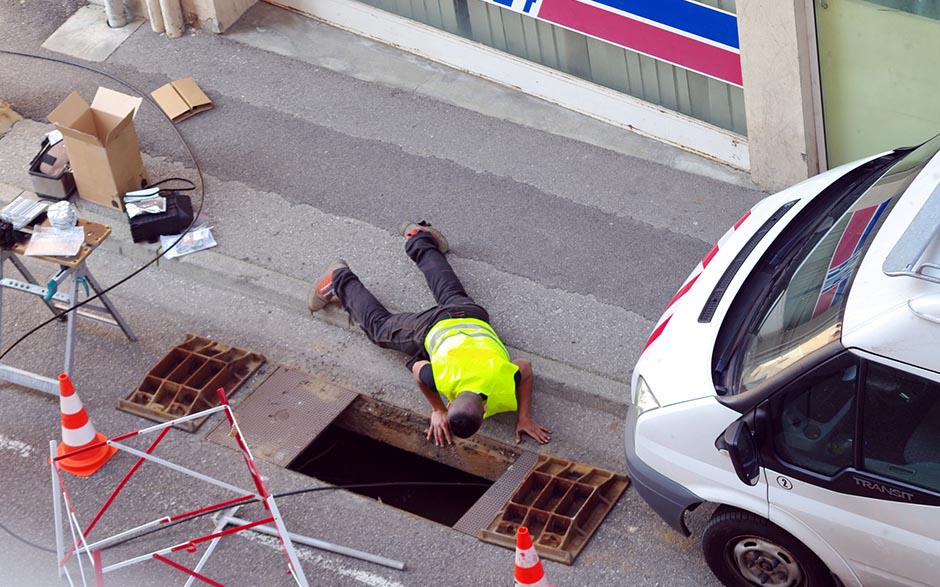 comment déboucher des wc Paris 13